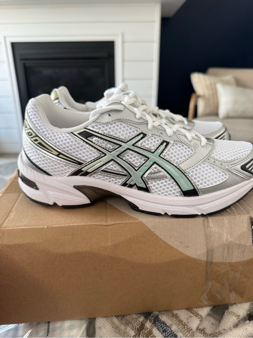 ASICS GEL-1130 White/Verdigris Women’s 8 New Men’s 6.5 Damaged Box - Picture 4 of 8